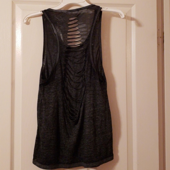 Workout Top - Picture 2 of 4